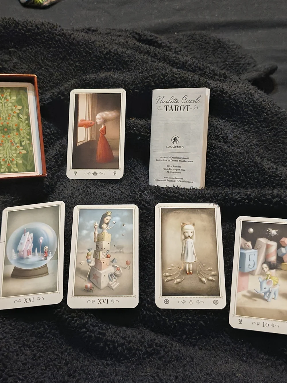 N/A tarot deck